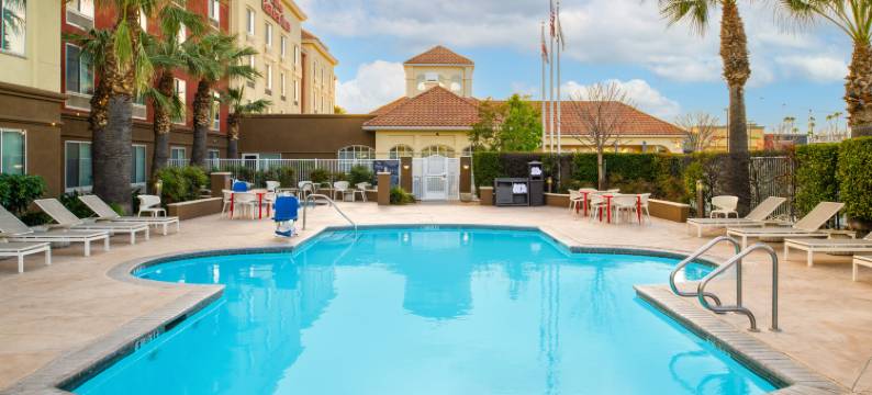 方塔纳希尔顿花园酒店(Hilton Garden Inn Fontana)图片