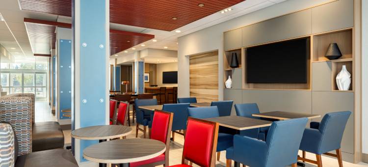 海沃德·卡斯特罗山谷智选假日套房酒店(Holiday Inn Express & Suites Hayward - Castro Valley by IHG)图片