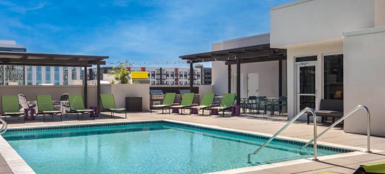 凤凰城中城希尔顿惠庭酒店(Home2 Suites by Hilton Phoenix Midtown)图片