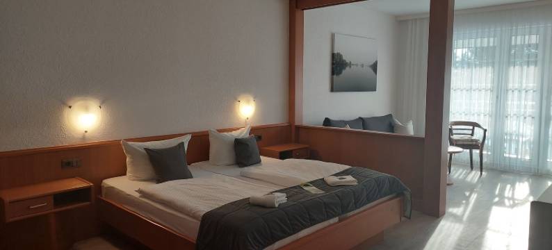 梅伦斯泰恩酒店(Hotel am Meilenstein)图片