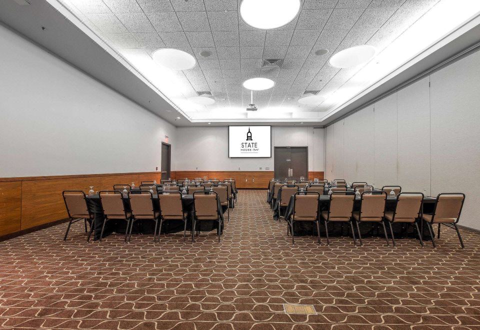 State House Inn Hotel Overview