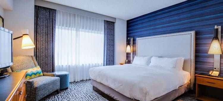 芝加哥-唐纳斯格罗夫希尔顿逸林套房酒店&会议中心(DoubleTree Suites by Hilton & Conference Center Chicago - Downers Grove)图片