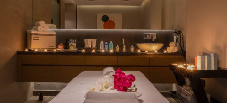 阿尔库里庭院酒店(Al Khoory Courtyard Hotel)图片