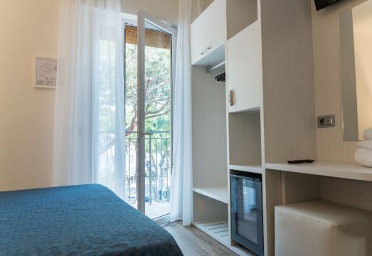 Hotel Residence Mara Hotel Overview