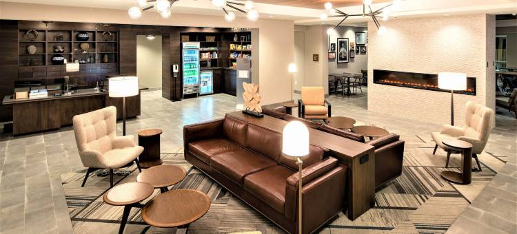 奥尔巴尼福朋喜来登酒店(Four Points by Sheraton Albany)图片