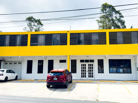 艾波尼托 210 酒店