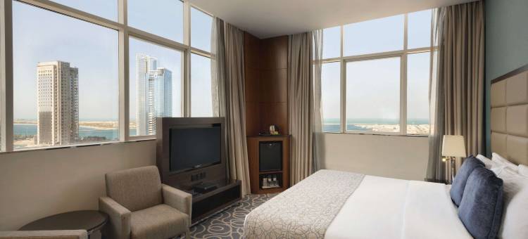 阿布扎比滨海路华美达酒店(Ramada by Wyndham Abu Dhabi Corniche)图片