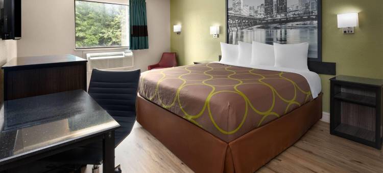 里士满-洛锡安收费公路速8酒店(Super 8 by Wyndham Richmond Midlothian Turnpike)图片