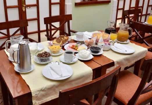 Hotel ElvetiaHotel Overview