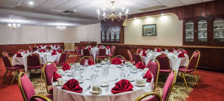 莱格奈尔华美达酒店(Ramada by Wyndham Ligonier)图片