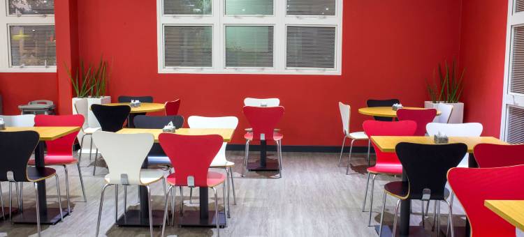 宜必思阿拉萨图巴酒店(Ibis Aracatuba)图片