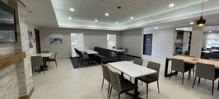 奥古斯塔拉昆塔温德姆套房酒店- 近艾森豪威尔堡(La Quinta Inn & Suites by Wyndham Augusta/Fort Eisenhower)图片