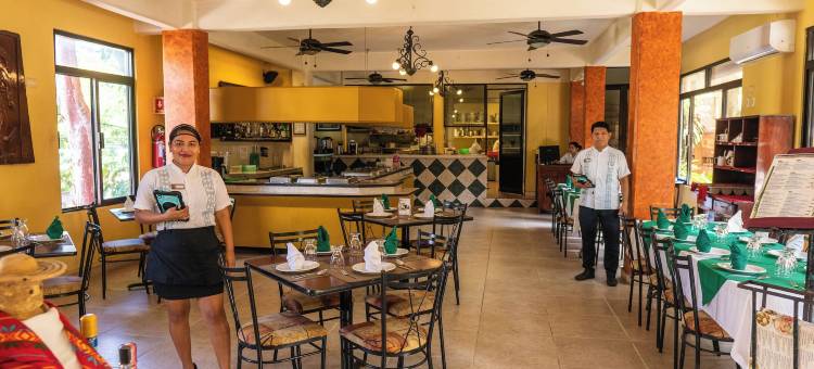 玛雅郁金香帕林科酒店(Hotel Maya Tulipanes Palenque)图片