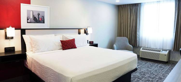 达拉斯沃斯堡机场温德姆华美达酒店(Ramada by Wyndham DFW Airport)图片