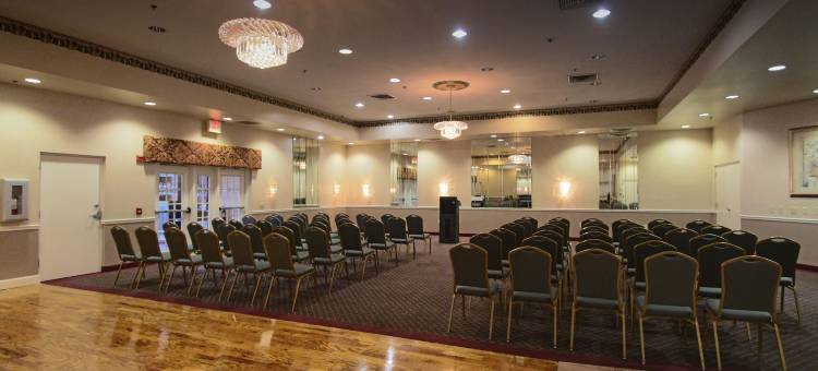 希特鲁斯希尔斯会议中心凯艺酒店(Quality Inn Conference Center at Citrus Hills)图片