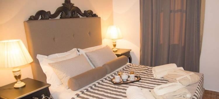 波尔图恩尼蒂克套房公寓(Porto Enetiko Suites)图片