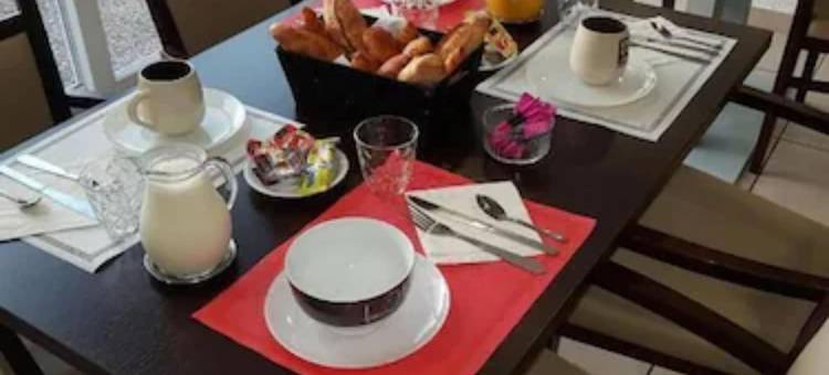 泽纳欧酒店式公寓 - 伊泽尔(Zenao Appart'Hotel Yzeure)图片