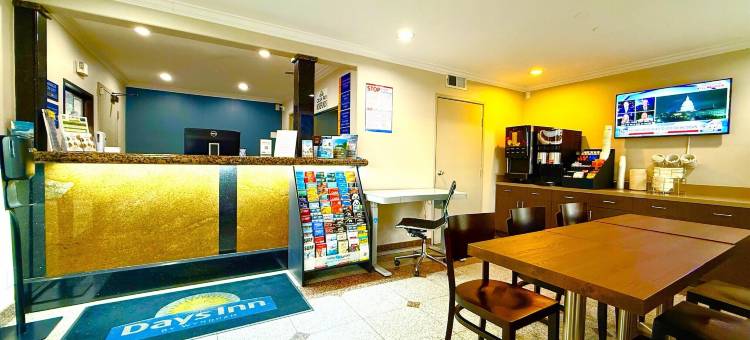 戴斯酒店-洛杉矶联合车站/雷东多和曼哈顿海滩(Days Inn by Wyndham Los Angeles LAX/ Redondo&ManhattanBeach)图片