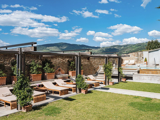 莫纳斯泰罗迪科多纳Spa 酒店