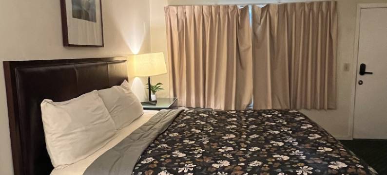 哥伦布汽车旅馆(Columbus Motor Inn)图片