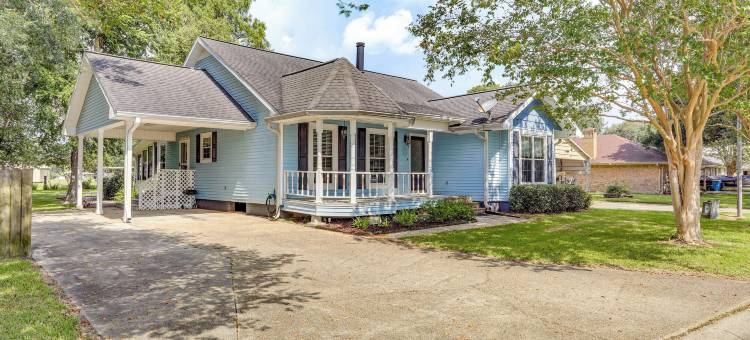 距摩根城市中心5英里：滨水度假屋(5 Mi to Downtown Morgan City: Waterfront Retreat)图片