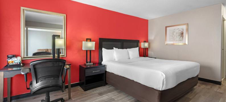 品质酒店及套房(Quality Inn & Suites 5585 Ambler Drive Mississauga Ontario)图片