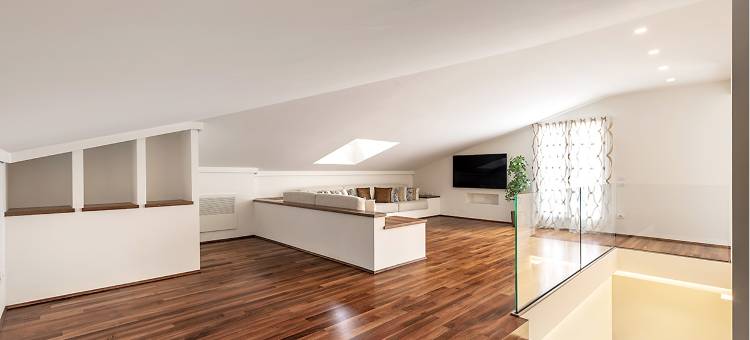 靠近佛罗伦萨的优质住宅，配有游泳池和健身房，位于普拉托(Great house with pool and gym near Florence. Prato)图片