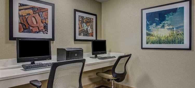 Candlewood Suites 路易斯维尔机场(Candlewood Suites Louisville Airport)图片