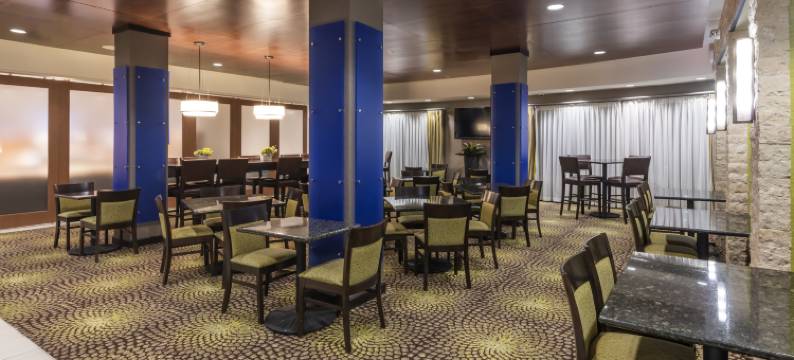 智选假日套房酒店海斯(Holiday Inn Express & Suites HAYS by IHG)图片