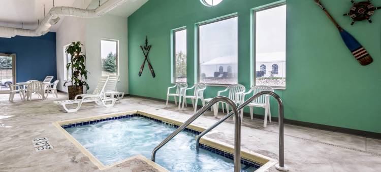 帕尔4号度假村舒适套房酒店(Comfort Suites at PAR 4 Resort)图片