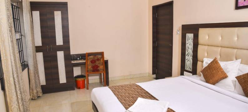 康乃馨酒店(Hotel Carnation)图片