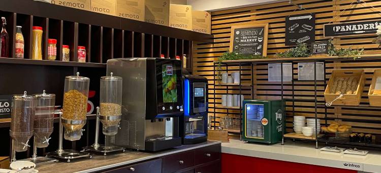 宜必思快捷吉罗那布拉瓦海岸酒店(Ibis Budget Girona Costa Brava)图片