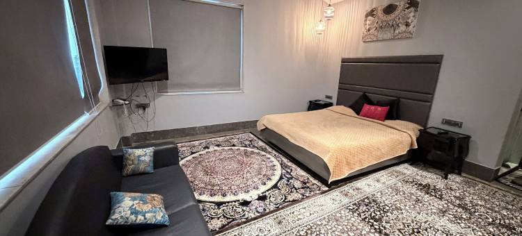 360 South, 坎达拉(360 South, Khandala)图片