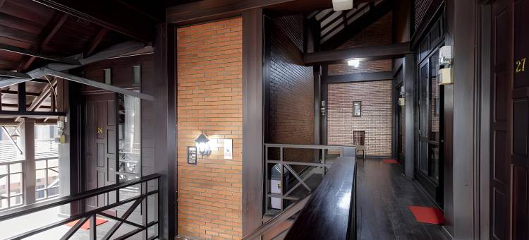 东吉朗达红门旅馆(RedDoorz @ Cilandak Timur)图片