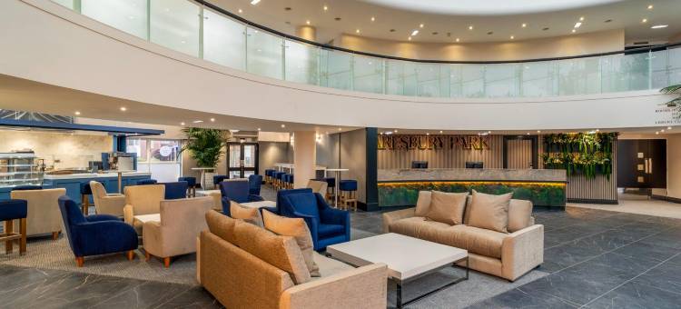 达斯伯里公园酒店(Daresbury Park Hotel & Spa)图片