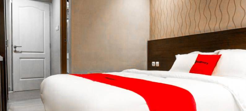 红多兹Plus酒店-蒂帕蒂乌库尔(RedDoorz Plus @ Dipatiukur)图片