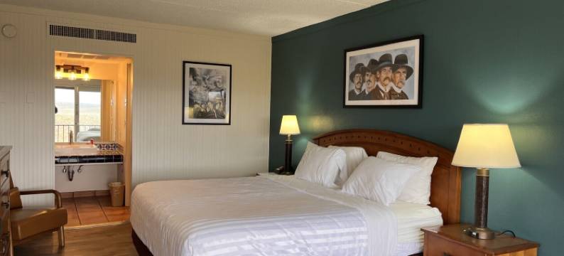 贝斯特韦斯特SureStay精选图姆斯顿瞭望山林小屋(Tombstone Lookout Lodge, SureStay Collection by Best Western)图片