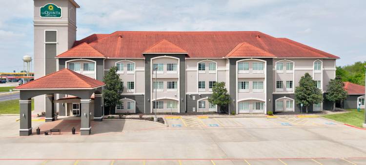 费尔菲尔德拉昆塔温德姆套房酒店(La Quinta Inn & Suites by Wyndham Fairfield TX)图片