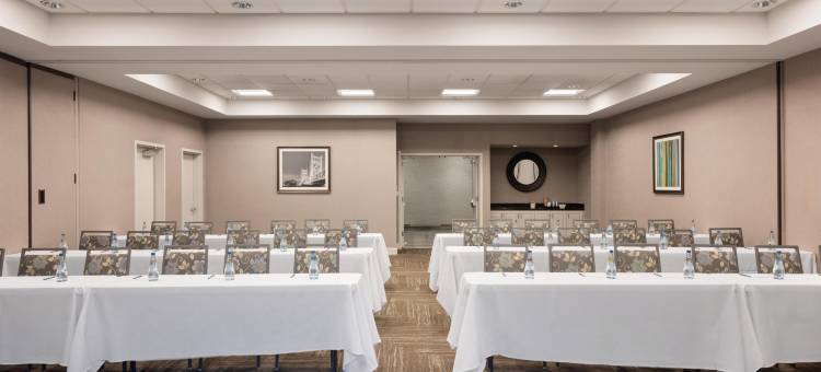 Homewood Suites by Hilton-萨克拉门托机场纳托马斯(Homewood Suites by Hilton Sacramento Airport-Natomas)图片