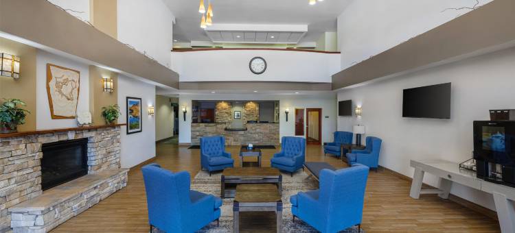 化石乡村套房贝斯特韦斯特优质酒店(Best Western Plus Fossil Country Inn  Suites)图片