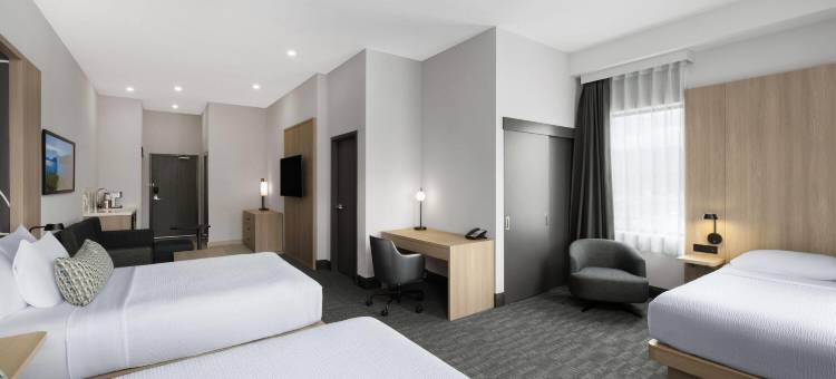 温德姆基洛纳拉昆塔温德姆酒店套房(La Quinta Inn & Suites By Wyndham Kelowna Bc)图片