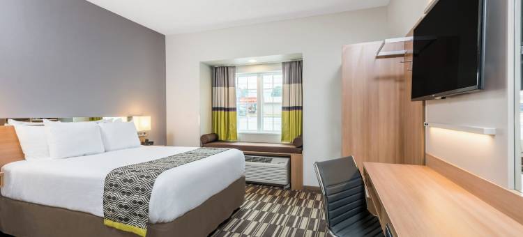 新马丁斯维尔温德姆麦客达套房酒店(Microtel Inn & Suites by Wyndham New Martinsville)图片