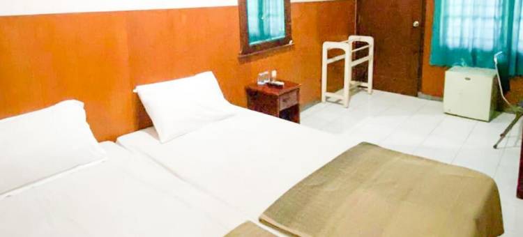 沙比内伦库特米特拉红门酒店(Hotel Shabine Rungkut Mitra RedDoorz)图片