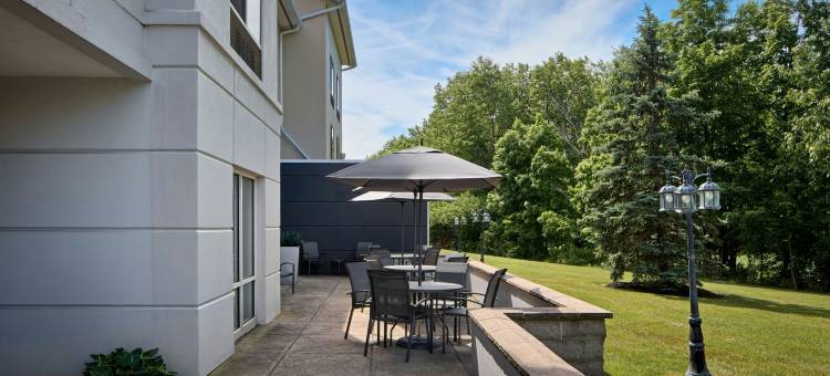 克利夫兰埃文郡万豪万枫酒店(Fairfield Inn & Suites Cleveland Avon)图片