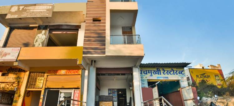 OYO 44398 Hotel Chandel图片