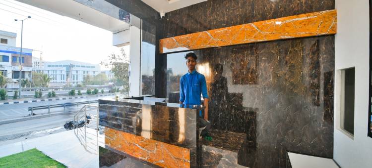 OYO 44398 Hotel Chandel图片