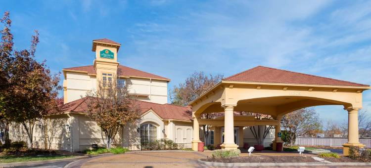 圣路易斯韦斯特波特拉昆塔温德姆套房酒店(La Quinta Inn & Suites by Wyndham St. Louis Westport)图片