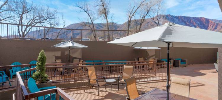 格伦伍德温泉拉昆塔温德姆套房酒店(La Quinta Inn & Suites by Wyndham Glenwood Springs)图片