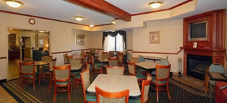 舒适套房酒店-格兰德维尔大激流城西南(Comfort Suites Grandville - Grand Rapids SW)图片