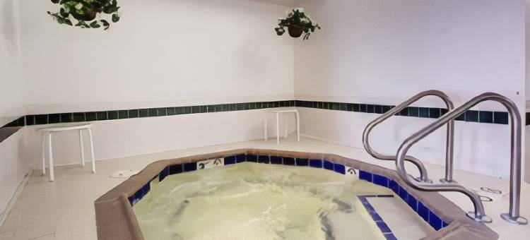 莫林-阔德城舒适酒店(Comfort Inn Moline - Quad Cities)图片